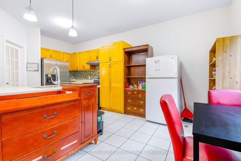 Photo 13 at 88 Mourning Dove Crescent, Malvern, Toronto