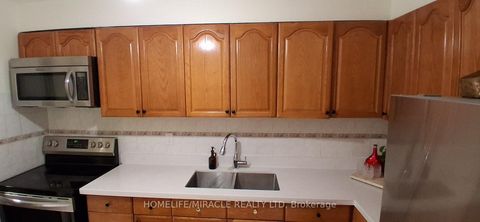 Photo 9 at 1618 - 1 Massey Square, Crescent Town, Toronto
