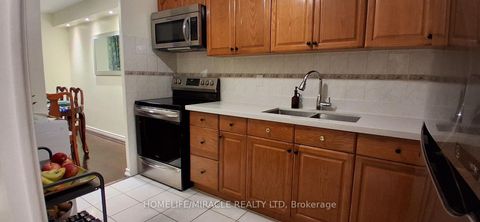 Photo 10 at 1618 - 1 Massey Square, Crescent Town, Toronto