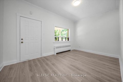 Photo 4 at 179 Thirtieth Street, Alderwood, Toronto