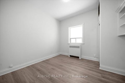 Photo 7 at 179 Thirtieth Street, Alderwood, Toronto