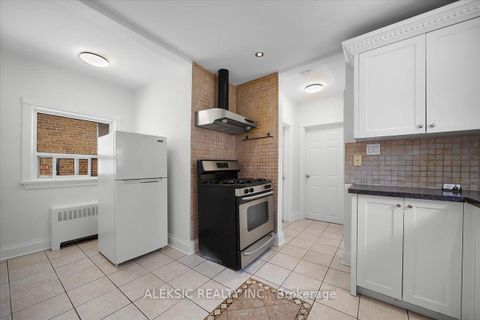 Photo 12 at 179 Thirtieth Street, Alderwood, Toronto