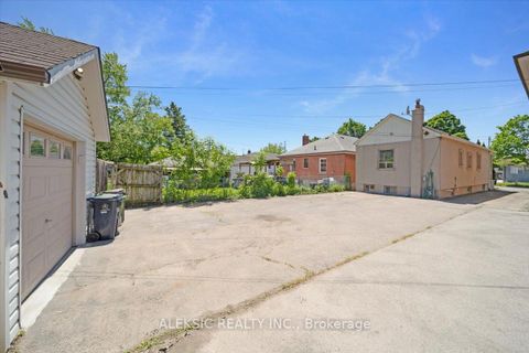 Photo 33 at 179 Thirtieth Street, Alderwood, Toronto