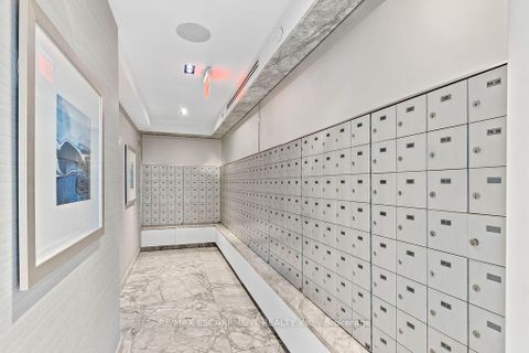 Photo 6 at 206 - 57 St Joseph Street, Bay Street Corridor, Toronto
