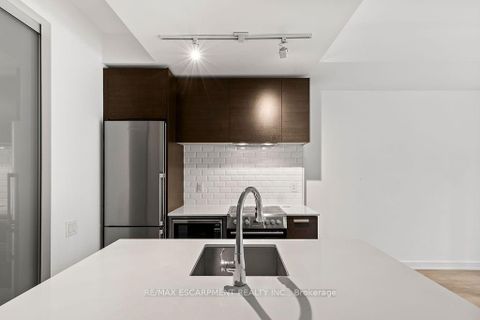 Photo 17 at 206 - 57 St Joseph Street, Bay Street Corridor, Toronto