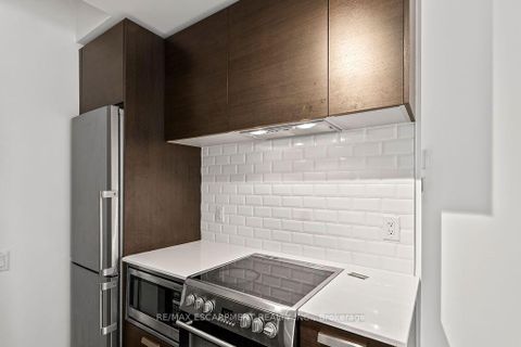Photo 19 at 206 - 57 St Joseph Street, Bay Street Corridor, Toronto