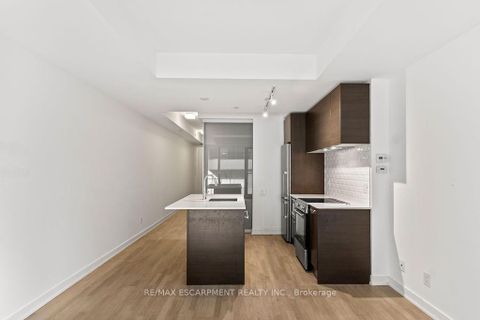 Photo 20 at 206 - 57 St Joseph Street, Bay Street Corridor, Toronto
