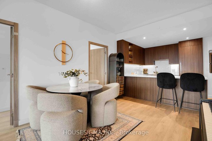 Photo 10 at 1803 - 25 McMahon Drive, Bayview Village, Toronto