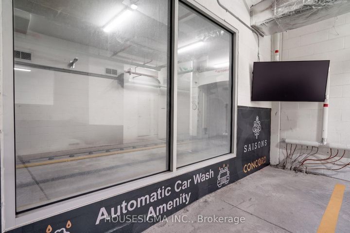 Photo 33 at 1803 - 25 McMahon Drive, Bayview Village, Toronto