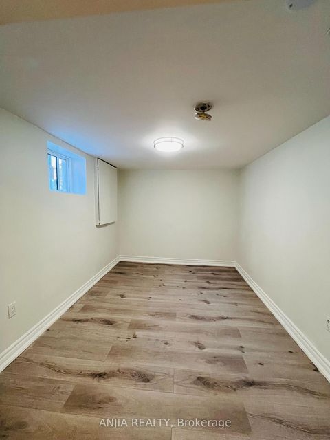 Photo 16 at 77 Nash Drive, CFB, Toronto