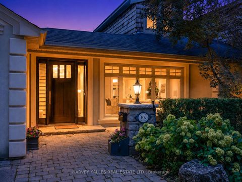 Photo 1 at 107 Stratford Crescent, York Mills, Toronto
