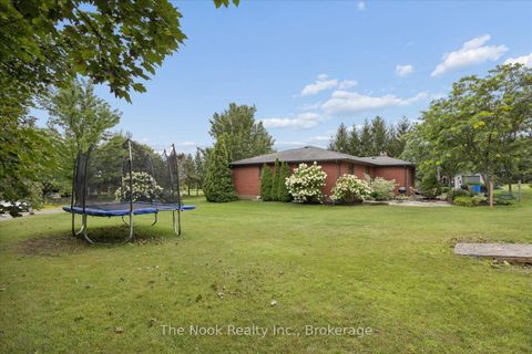 Photo 38 at 30 Potters Lane, Rural Clarington, Clarington