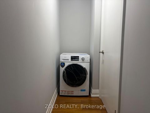 Photo 5 at 407 - 2737 Keele Street, CFB, Toronto