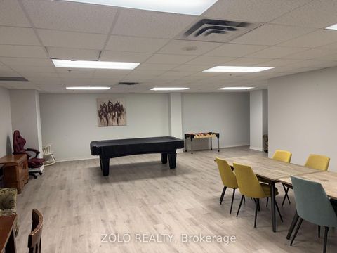 Photo 9 at 407 - 2737 Keele Street, CFB, Toronto