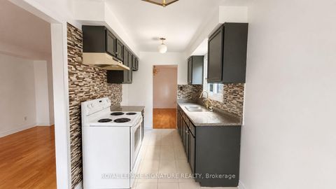 Photo 9 at 77 Brimstone Crescent, Agincourt North, Toronto