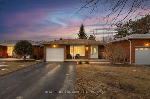 Photo 1 at 15 Buchanan Street, Grove East, Barrie
