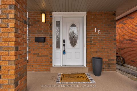 Photo 3 at 15 Buchanan Street, Grove East, Barrie