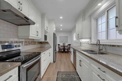 Photo 9 at 15 Buchanan Street, Grove East, Barrie