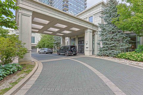 Photo 5 at PH 18 - 25 Greenview Avenue, Newtonbrook West, Toronto