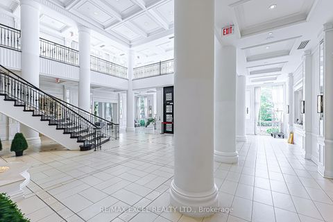 Photo 6 at PH 18 - 25 Greenview Avenue, Newtonbrook West, Toronto