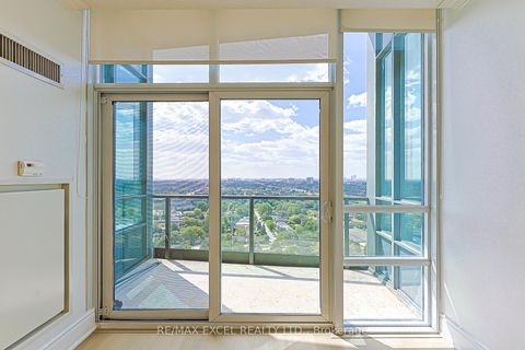 Photo 19 at PH 18 - 25 Greenview Avenue, Newtonbrook West, Toronto