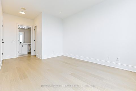 Photo 29 at PH 18 - 25 Greenview Avenue, Newtonbrook West, Toronto