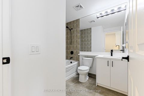 Photo 37 at PH 18 - 25 Greenview Avenue, Newtonbrook West, Toronto