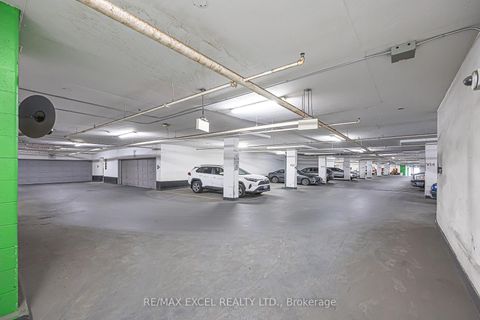 Photo 48 at PH 18 - 25 Greenview Avenue, Newtonbrook West, Toronto