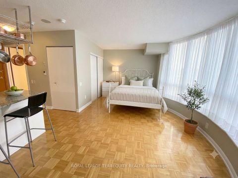 Photo 3 at 1009 - 33 Sheppard Avenue E, Willowdale East, Toronto