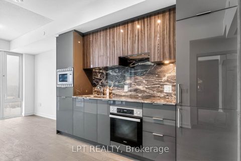 Photo 11 at 536 - 20 O'Neill Road, Don Mills, Toronto