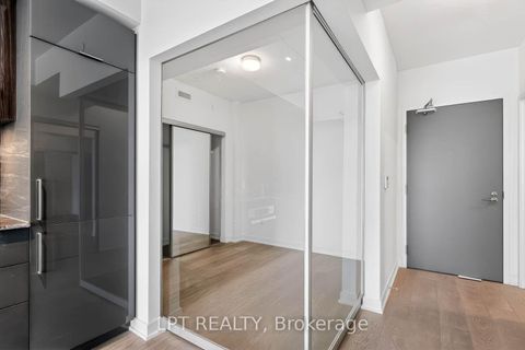 Photo 13 at 536 - 20 O'Neill Road, Don Mills, Toronto