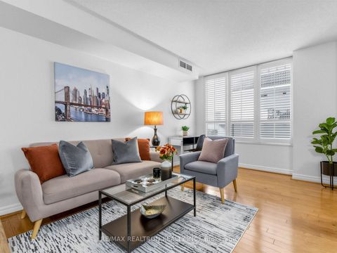 Photo 7 at 510 - 43 Eglinton Avenue E, Mount Pleasant West, Toronto