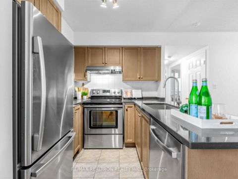 Photo 9 at 510 - 43 Eglinton Avenue E, Mount Pleasant West, Toronto