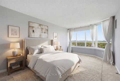 Photo 2 at 1604 - 5 Greystone Walk Drive, Kennedy Park, Toronto