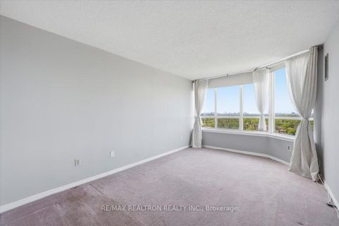 Photo 3 at 1604 - 5 Greystone Walk Drive, Kennedy Park, Toronto