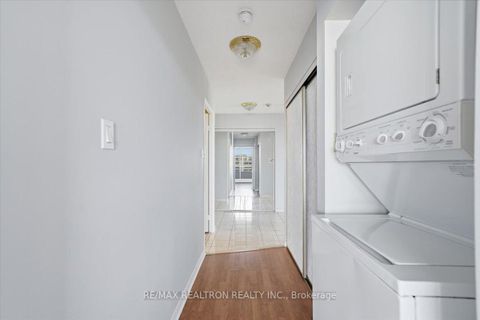 Photo 15 at 1604 - 5 Greystone Walk Drive, Kennedy Park, Toronto