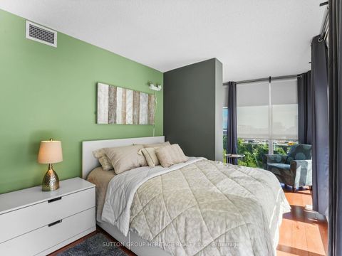 Photo 32 at 803 - 151 Dan Leckie Way, Waterfront Communities C1, Toronto