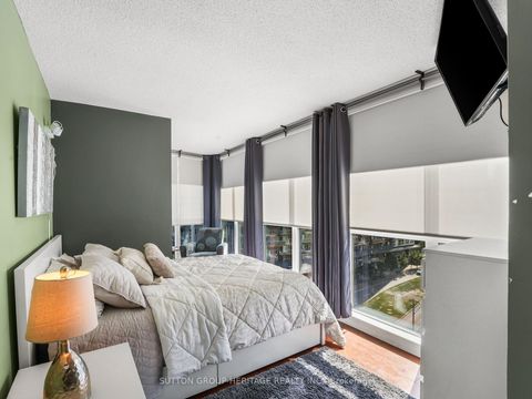 Photo 35 at 803 - 151 Dan Leckie Way, Waterfront Communities C1, Toronto