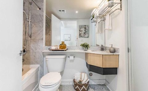 Photo 15 at 203 - 350 Wellington Street W, Waterfront Communities C1, Toronto