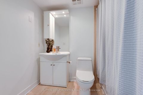 Photo 13 at 2409 - 18 Harrison Garden Boulevard, Willowdale East, Toronto