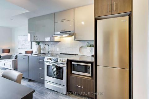 Photo 5 at 520 - 188 Fairview Mall Drive, Don Valley Village, Toronto