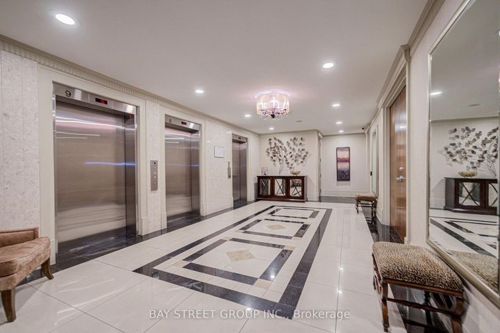 Photo 5 at 1505 - 8 Rean Drive, Bayview Village, Toronto
