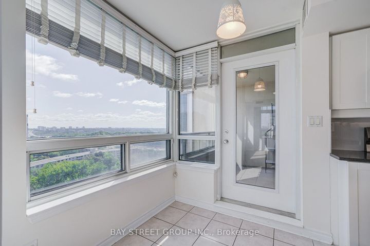 Photo 14 at 1505 - 8 Rean Drive, Bayview Village, Toronto