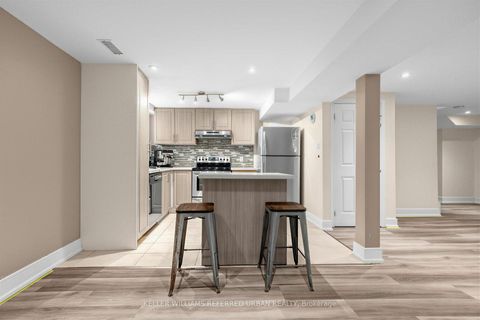 Photo 30 at 7 Chipstead Road, Don Mills, Toronto