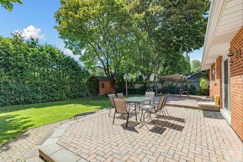 Photo 33 at 7 Chipstead Road, Don Mills, Toronto