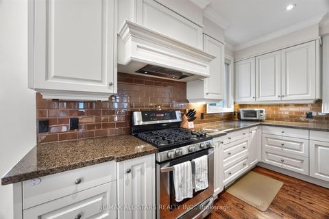 Photo 17 at 30 St Quentin Avenue, Cliffcrest, Toronto