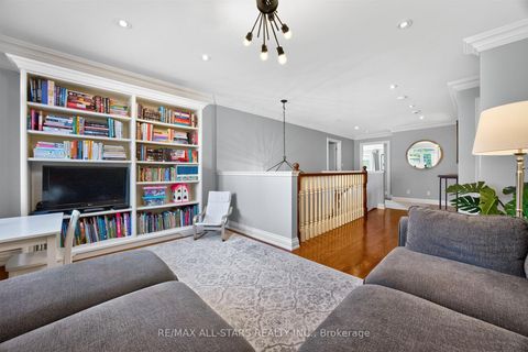 Photo 24 at 30 St Quentin Avenue, Cliffcrest, Toronto
