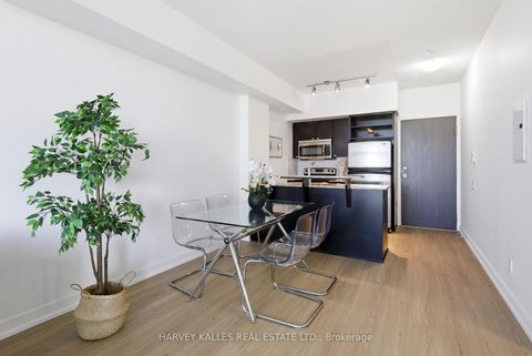 Photo 5 at 701 - 103 The Queensway, Swansea, Toronto