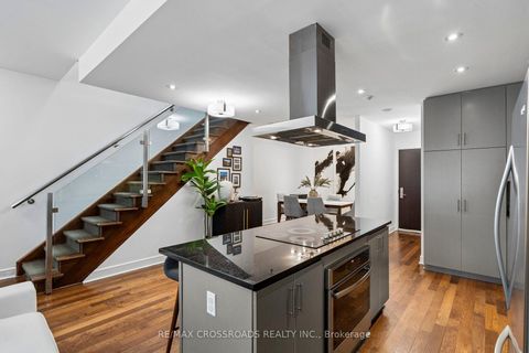 Photo 1 at 107 - 116 George Street, Moss Park, Toronto