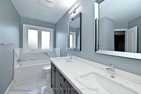 Photo 30 at 129 Saint Damian Avenue, Vellore Village, Vaughan